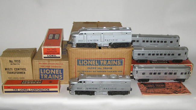 small scale train sets