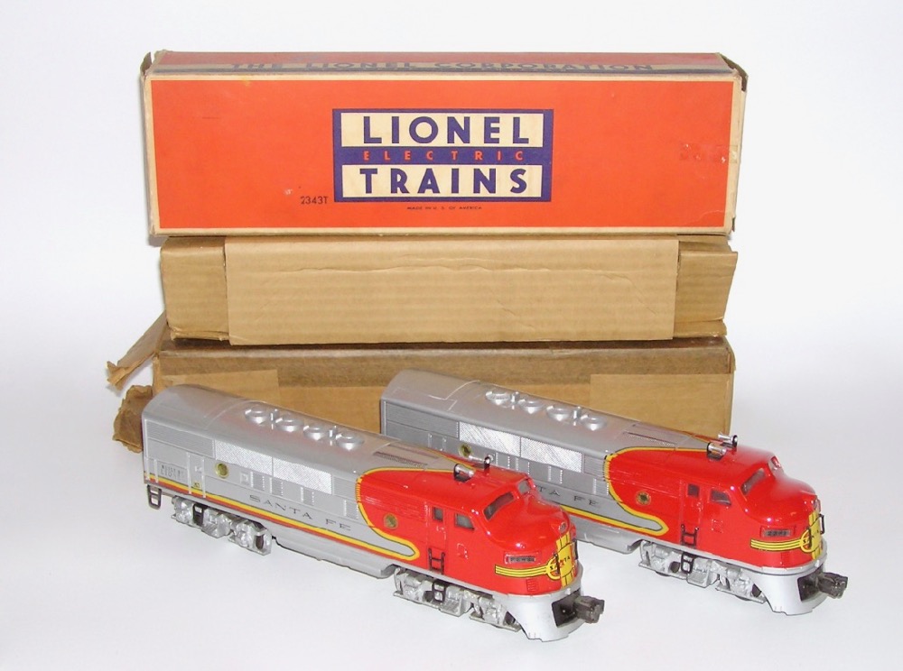 Lionel Postwar 2343 Santa Fe F3 Diesels AA Units 1952 ONLY OB